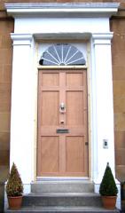 feature-stormdoor6